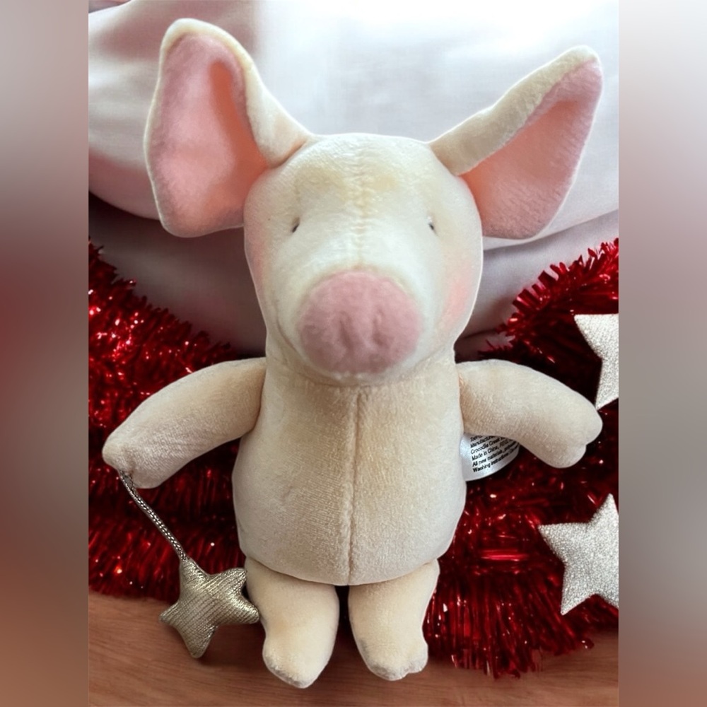 Toot! Naked except for a star. From Holly Hobby. Vintage 1997. Pig.